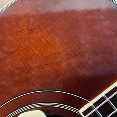 Gibson hummingbird 2003 - Burst image 18