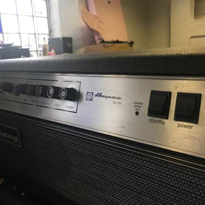 Ampeg Svt classic Anniversary head and 8x10 cab with hardcase image 3