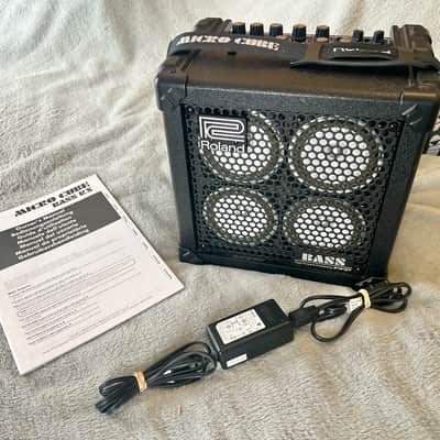 Roland Micro Cube Bass RX 2x2.5-Watt 4x4