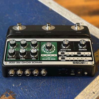 BOSS RE-202 Space Echo image 2