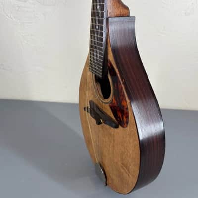 Handcrafted Mandolin with Distinctive Wooden Body and Tortoiseshell Pickguard image 5