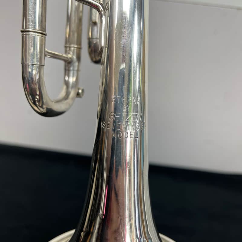 Vintage Getzen Eterna Severinsen Large Bore Silver Bb Trumpet with