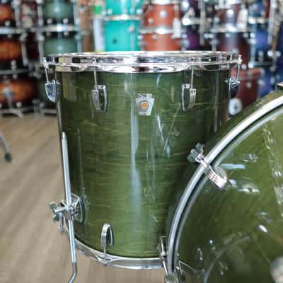 Pre-Owned Ludwig Classic Maple 3-PC Shell Pack 14/16/24 (Green Lacquer) imagen 4