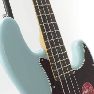 Squier Classic Vibe '60s Jazz Bass 2024 Daphne Blue 3849gr image 8