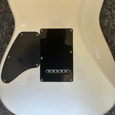 Fender MIJ Modern Stratocaster HH image 5