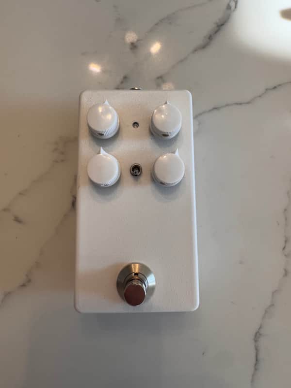 White Pedal V1 Clone 2017 - White image 1