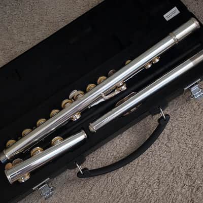 Yamaha YFL-262 Open-Hole Flute Current Model image 6