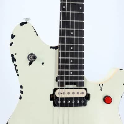 EVH Limited Edition Wolfgang Special Striped Series Guitar w/ Gig Bag - Distressed Ivory image 3