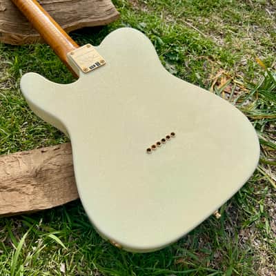2018 NAMM Show Fender Custom Shop Limited Edition Super Custom Deluxe Twisted Telecaster Ivory White Sparkle image 12