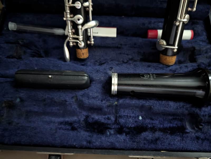 Linton Vivatone Oboe with Case and reed image 1