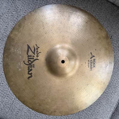 Zildjian Avedis 18” rock crash image 1