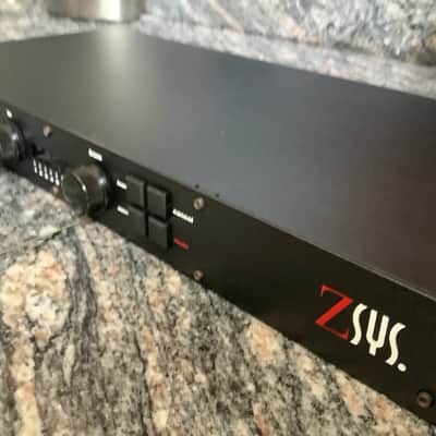 ZSYS Z Systems Z-8.8 Digital Detangler/Audio Router MINT! image 1