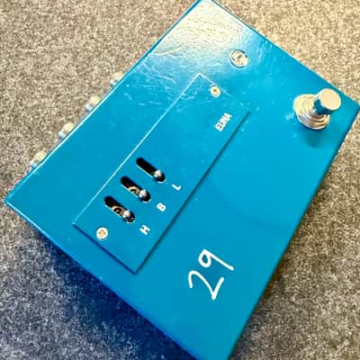 29 Pedals EUNA Elite Unity Amplifier 2020 - Present - Blue image 2