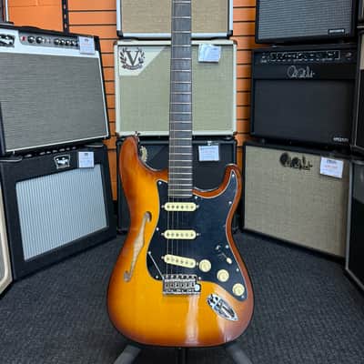 Fender Limited Edition "Suona Stratocaster® Thinline", Violin Burst with Hard Case - Open Box image 1