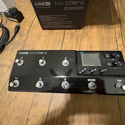 Line 6 HX Stomp XL Guitar Multi-Effects Processor with Power Supply & USB Cable image 1