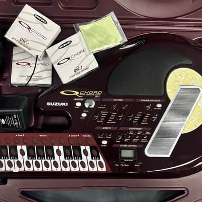 Suzuki QC-1 QChord 1999 - Red w/ Case image 2