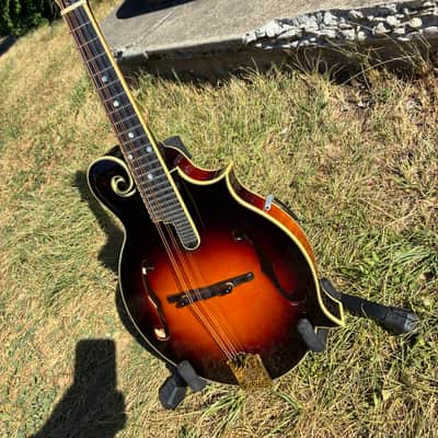 The Loar LM-700 Supreme F-Style Mandolin - Vintage Sunburst image 3