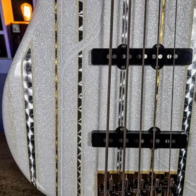 Alleva Coppolo LM5 Deluxe – Lowrider Series (NAMM 2025) image 11