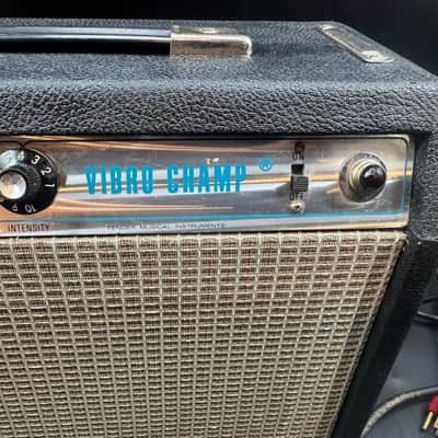 Fender Vibro Champ 1973 - Black image 2