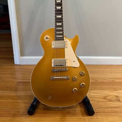 Gibson Les Paul Standard '50s Gold Top - LIKE NEW w/ all original packaging & accessories image 3