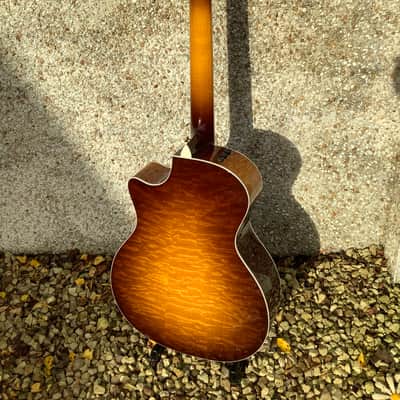 Taylor 654ce 2003 - 2008 - Tobacco Sunburst image 3