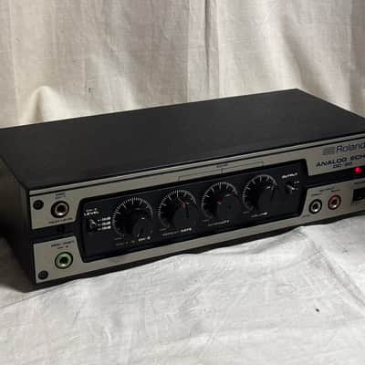 Roland DC-20 Analog Echo | Reverb Canada