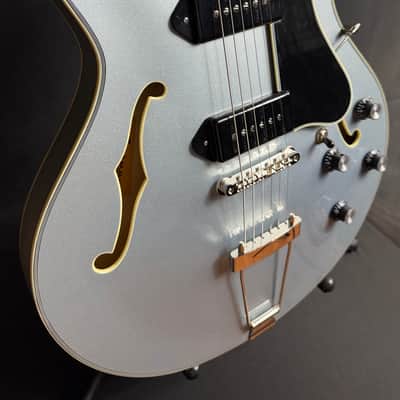 Eastman T64-T-IBM Thinline Hollowbody Electric Guitar Iced Blue Metallic w/ Gig Bag image 5