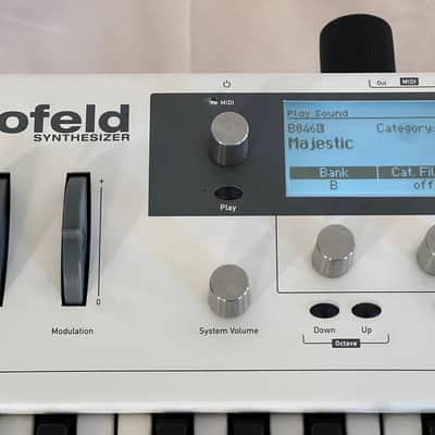 Waldorf Blofeld Keyboard 49-Key Synthesizer 2009 - Present - White image 6