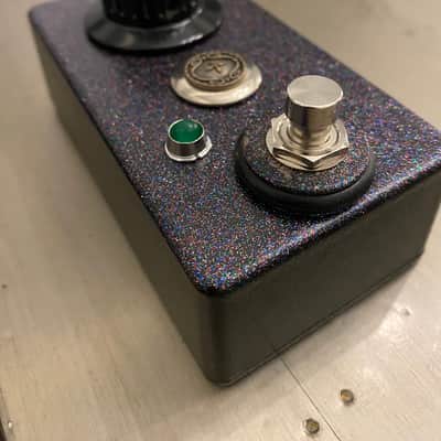 Ancient Amplification One Knob Fuzz 2025 - Space Sparkle image 2