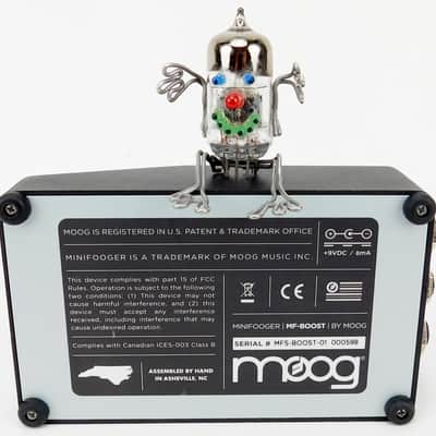 Moog Minifooger MF Boost Analog Pedal + Neuwertig + OVP + 1,5Jahre Garantie image 4
