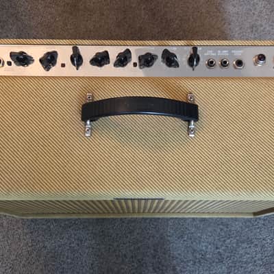 Fender Blues Deluxe Reissue 2-Channel 40-Watt 1x12" Guitar Combo 2013 - Tweed image 2