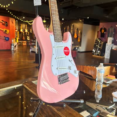 Squier Mini Stratocaster - (Pink) image 1