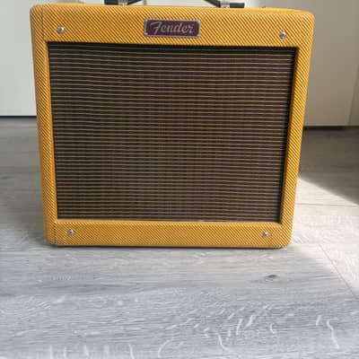 Fender Pro Junior IV LTD 15-Watt 1x10" Guitar Combo 2020 - Present - Lacquered Tweed