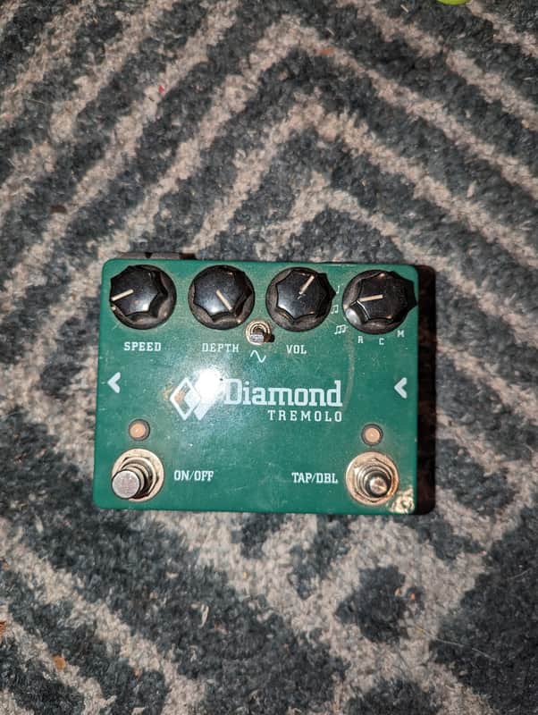 Diamond Tremolo | Reverb Canada