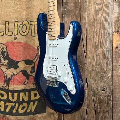 Fender Standard Stratocaster HSS 2008 - Electron Blue image 2