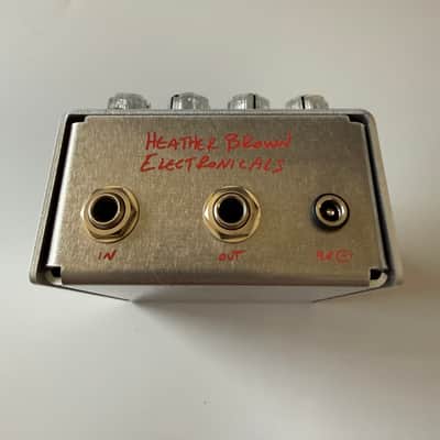 Heather Brown Electronicals Volga Preamp 2025 - Silver image 4