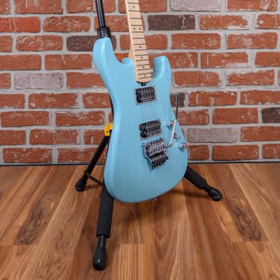 Charvel Custom Shop San Dimas 2H FR Daphne Blue 2015 w/OHSC image 3