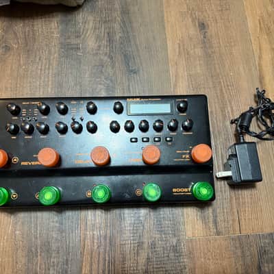 NuX NME-5 Trident 2023 - Present - Black image 1