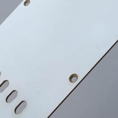 Lefty Genuine Fender Guitar Relic Strat Back Plate Tremolo Cover 1-ply Off White image 17