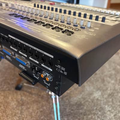 Roland VS-2480DVD 12oGB SSD, 2x VS8F-2 effects cards - VS 2480 DVD CD image 9