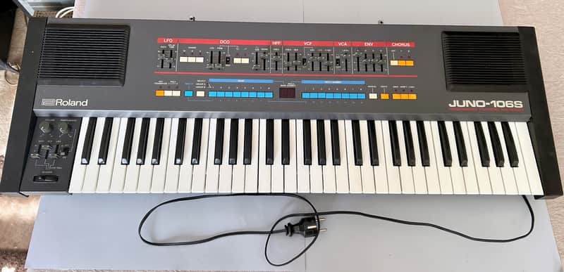 Roland Juno 106 s, original chips 80017a, fully restored, calibrated, iconic analog image 1