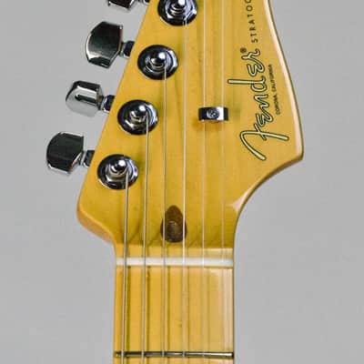 Fender American Professional II Stratocaster with Rosewood Fretboard 2020 - Present - Miami Blue image 6