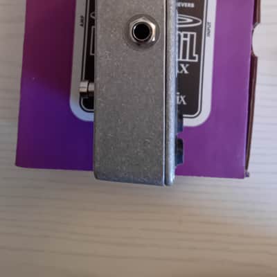Electro-Harmonix Holy Grail Max Reverb 2014 - Present - Black / Purple / Gray image 3