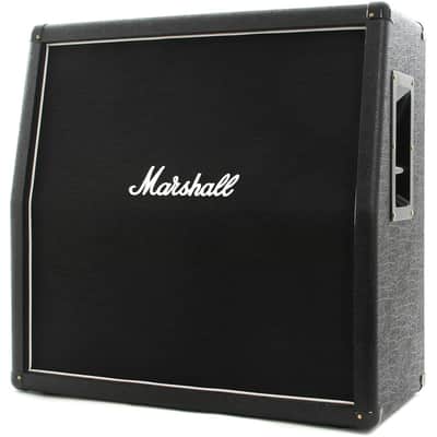 Marshall MX412AR 240-Watt 4x12" Angled Guitar Speaker Cabinet