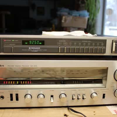 Restored Technics SA-303 AM/FM Stereo Receiver (2) image 3