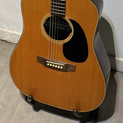 Takamine F240 1991 - Clear image 2