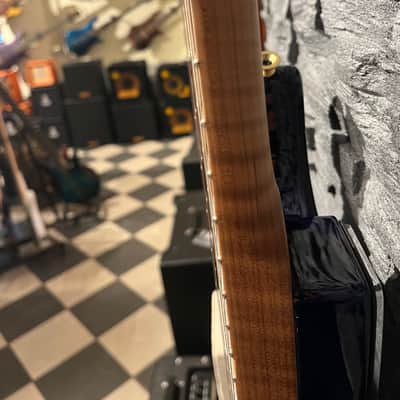 Charvel USA Custom Shop Special Edition San Dimas HS CT QMT Roasted Quilt Maple Top Chlorine Burst image 3