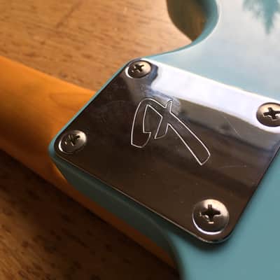 Fender Mustang '69 Reissue MIJ  Sonic Blue image 9