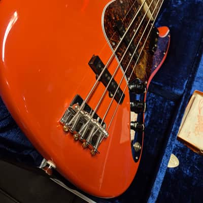 Fender Jazz Bass 1967 refin with -77 neck - Fiesta red image 3
