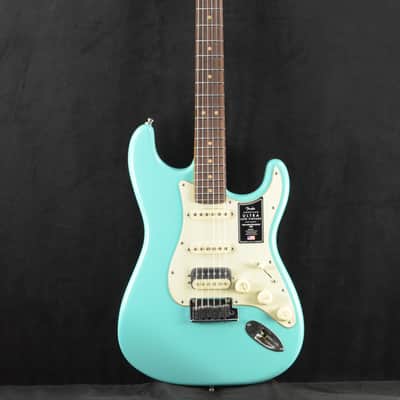 Fender American Ultra Luxe Vintage '60s Stratocaster HSS Sea Foam Green Rosewood Fingerboard image 2
